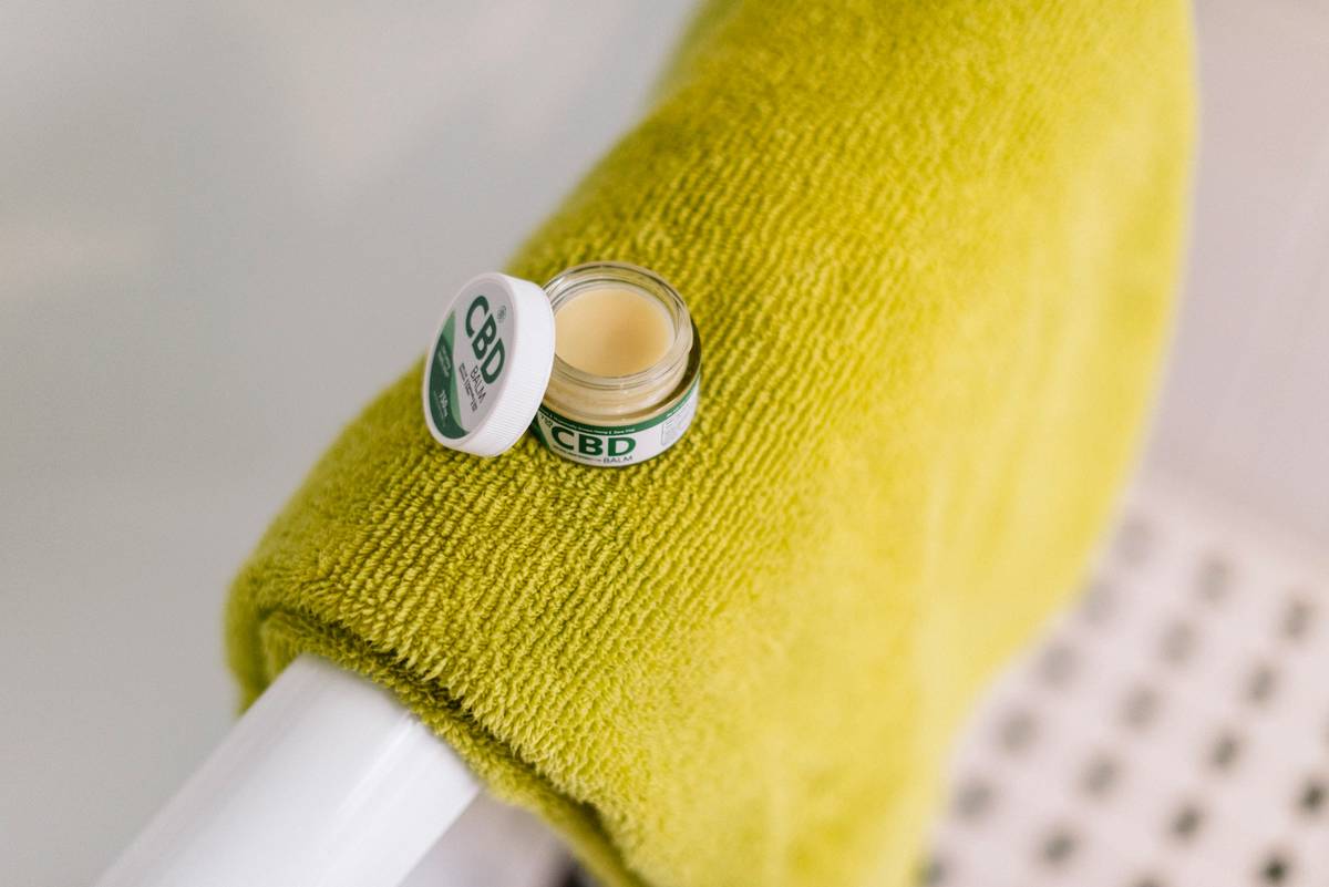 Lemon balm relax solution diffuser setup with essential oil and journal for stress tracking