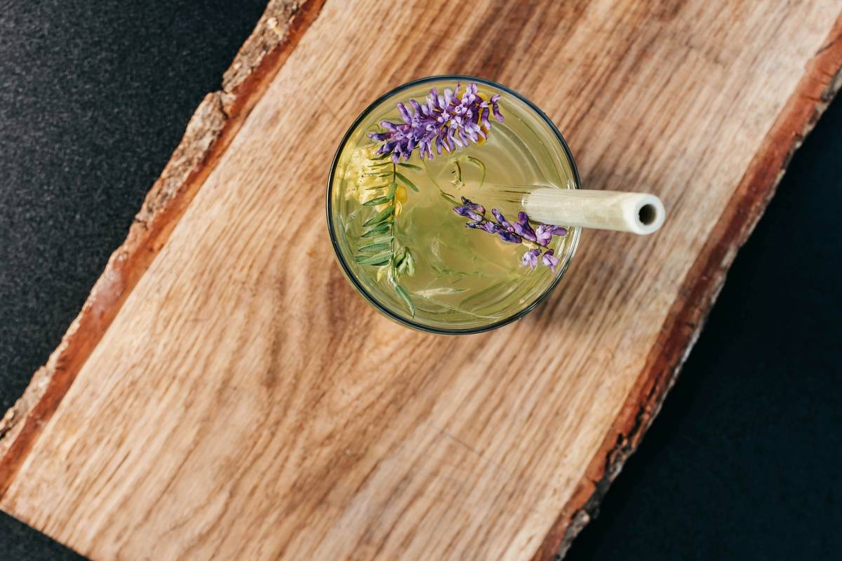 How Calm Lemon Herb Aid Can Support Your Weight Loss Journey—Without the Hype